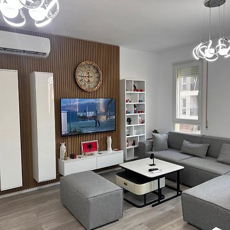 Bratti'S Apartment Near Tirana Center And Mother Teresa Airport Экстерьер фото
