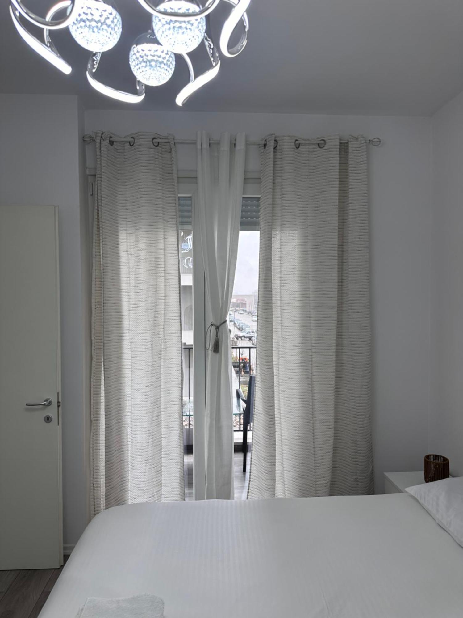 Bratti'S Apartment Near Tirana Center And Mother Teresa Airport Экстерьер фото